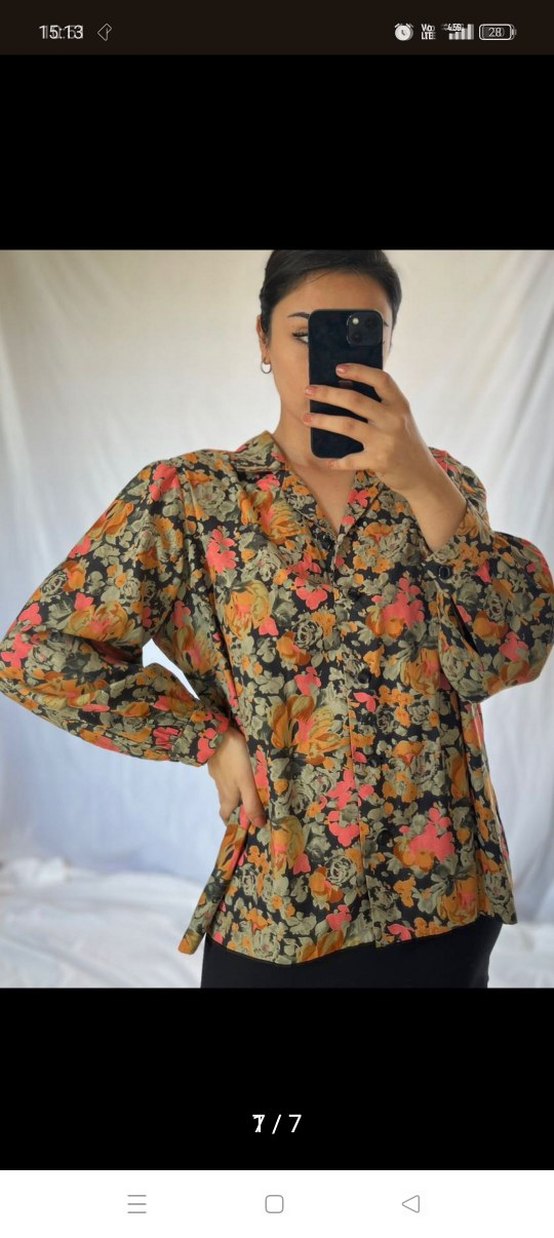 Çiçek Desenli Kadın Uzun Kollu V Yaka Gömlek - Görsel 3