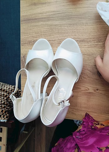 Beyaz Platform Topuklu Kadın Abiye Ayakkabı - Görsel 3