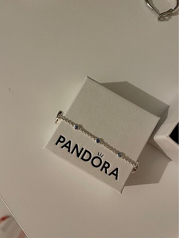 Pandora Pandora Kilit zinciri charm