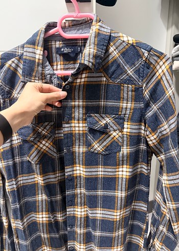 Düğmeli, Uzun Kollu Ekose Denim Gömlek