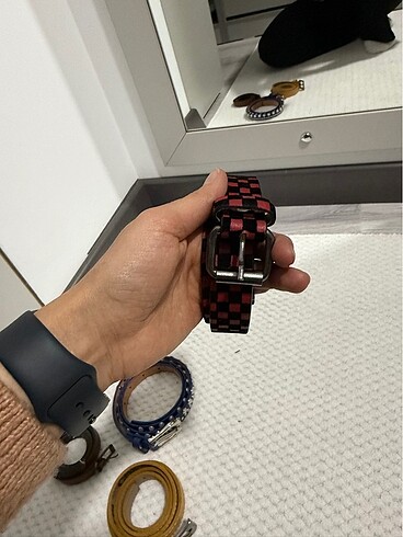  Beden çeşitli Renk 2 Adet Kemer 100 TL