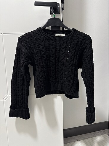 Siyah triko kazak 100 TL