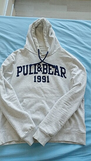 Pull and bear sweetshirt