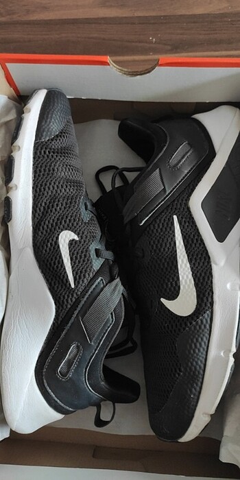 Nike ayakkabı