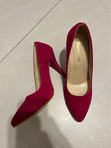 Diğer Fuşya Stiletto