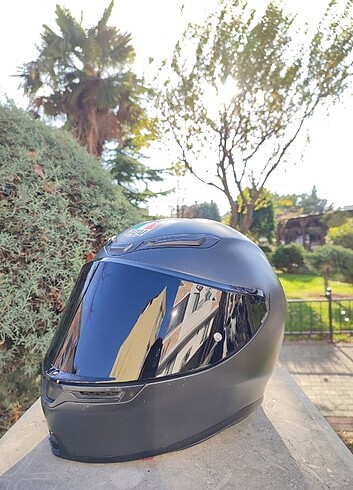 AGV K6 Motorsiklet Kask - Görsel 3