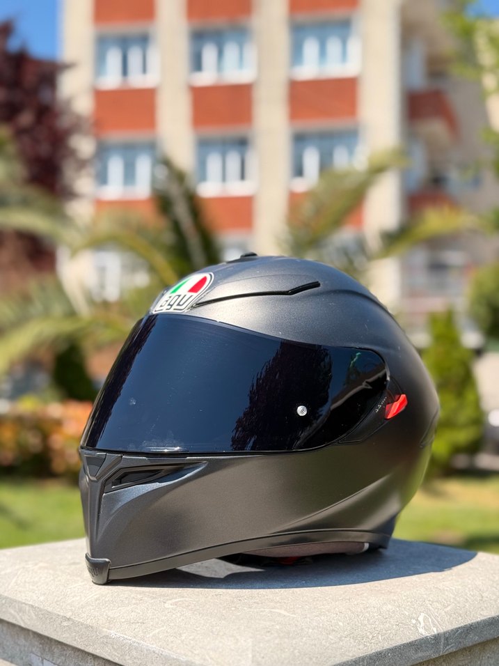 AGV K5S MOTORSİKLET KASKI - Görsel 3