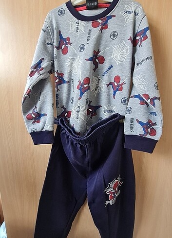 Spiderman baskılı pijama takımı,6-7yaş