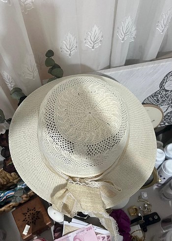 Dantel Detaylı Beyaz Örgü Kadın Şapka - Görsel 2