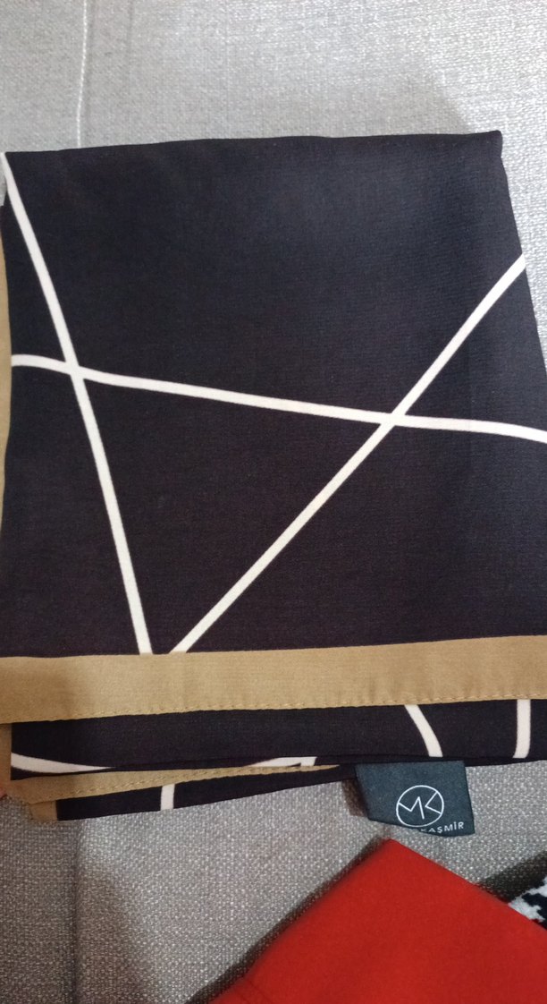 Siyah Modern Kadın şal - Görsel 2