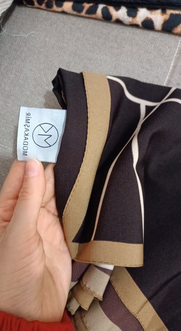 Siyah Modern Kadın şal - Görsel 4