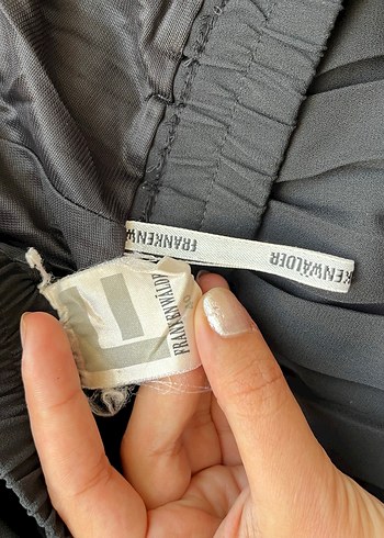 40 Beden Siyah Pilili Midi Kadın Etek