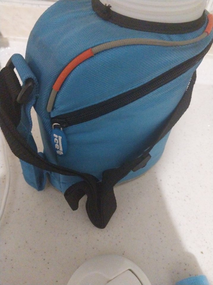 Mavi ve Gri Su Termosu - Görsel 5