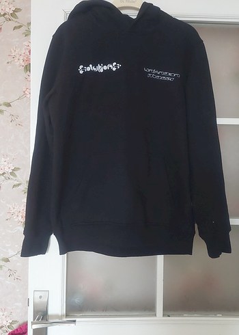 Siyah Kapüşonlu Oversize Sweatshirt