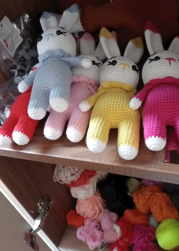 Renkli Örgü Tavşan Peluş Oyuncaklar