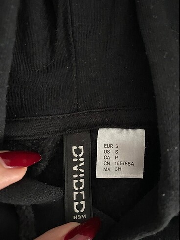 H&M sweat