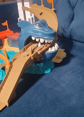 Hotwheels Köpekbalığı Sharky