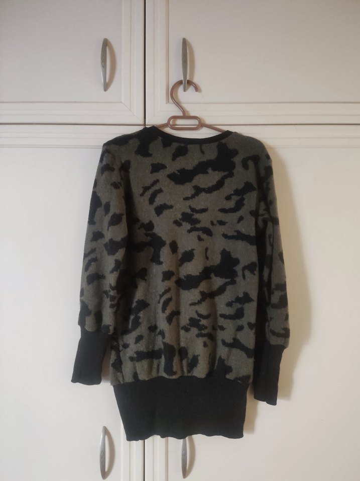 Haki Kamuflaj Desenli Örgü Kadın Kazak - Görsel 2