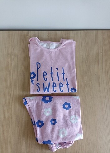 Kız çocuk pijama takımı