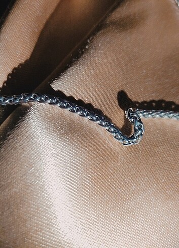 Mighty chain