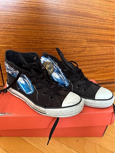 Converse
