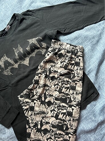 9 Yaş Beden Erkek çocuğu pijama takımı