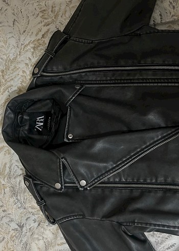 Eskitme Deri Biker Ceket Kadın
