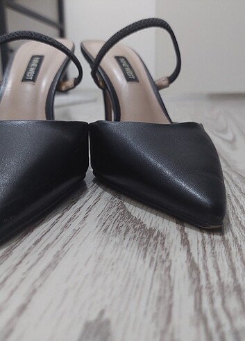 39 Beden Stiletto 