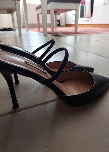 Nine West Stiletto 