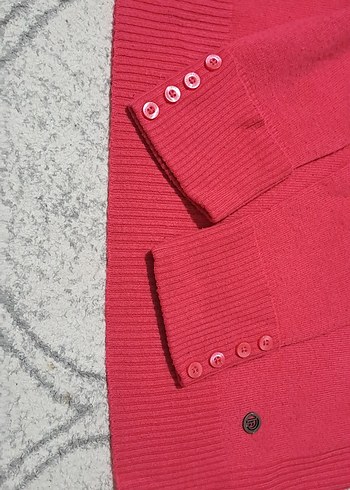 Düğmeli Kırmızı Kadın Kazak - Görsel 3