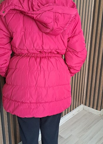 Koyu Pembe Düğmeli Kız Mont - Görsel 2