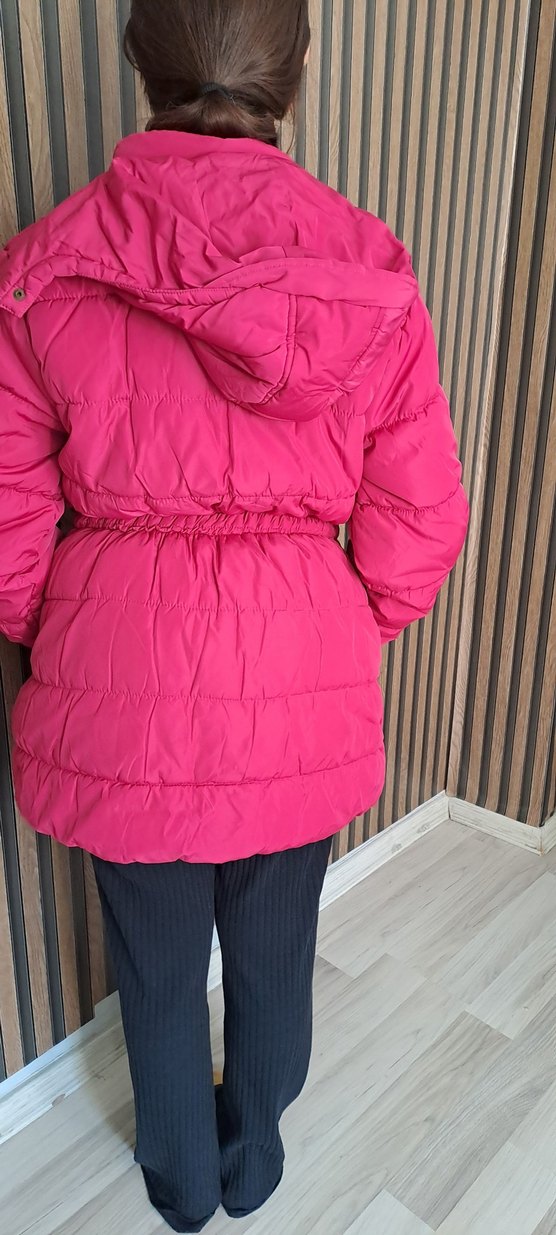 Koyu Pembe Düğmeli Kız Mont - Görsel 2