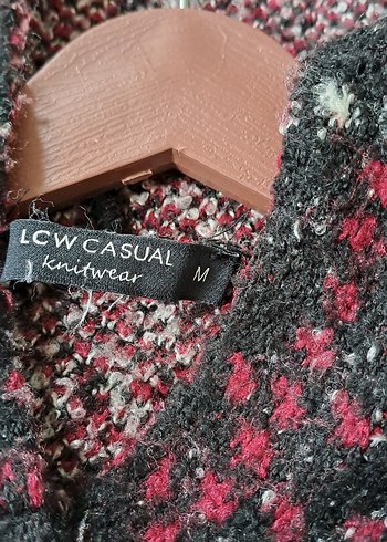 Bordo Ekose Desenli Uzun Triko Kadın Kaban - Görsel 4