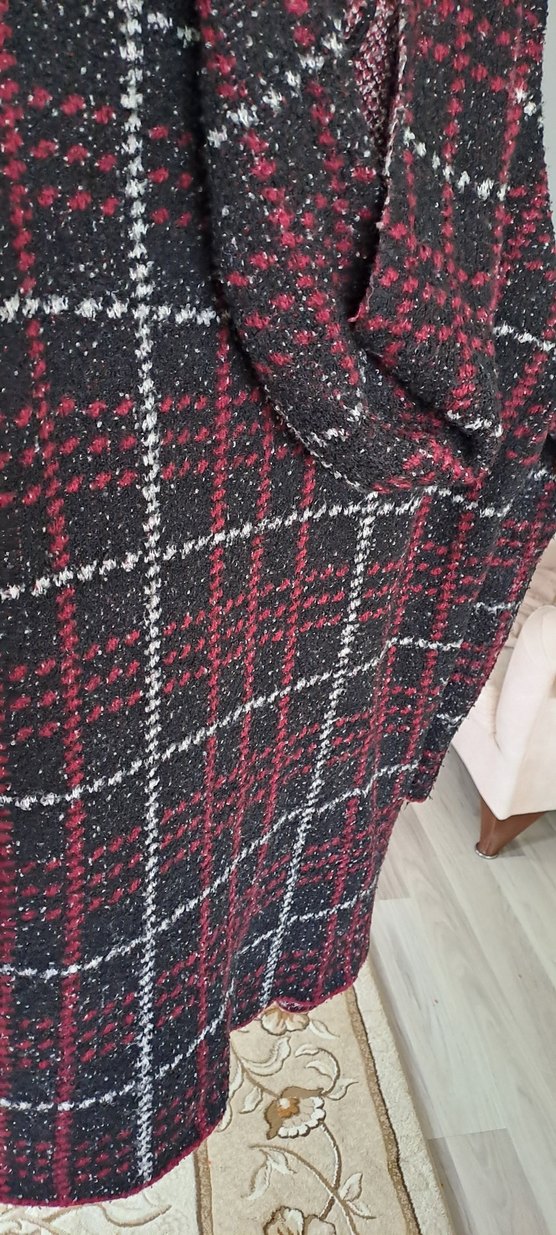 Bordo Ekose Desenli Uzun Triko Kadın Kaban - Görsel 5