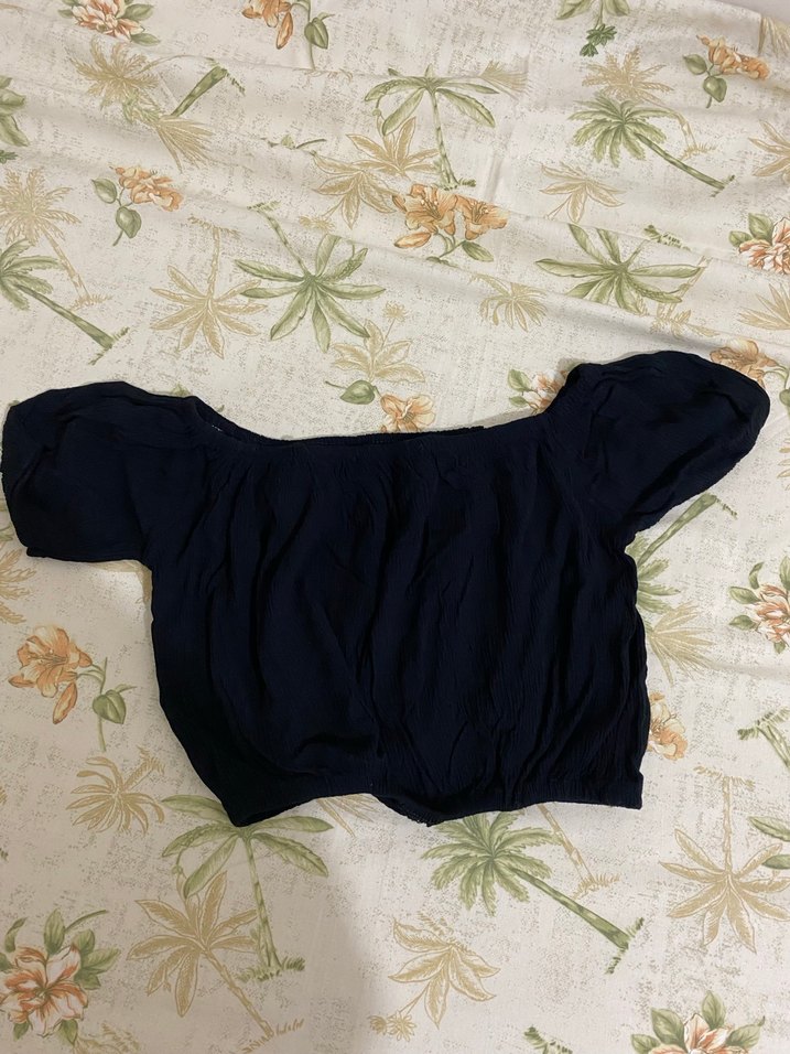 Kadın Siyah Crop Bluz - Görsel 3