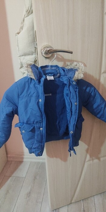 Mavi erkek bebek mont