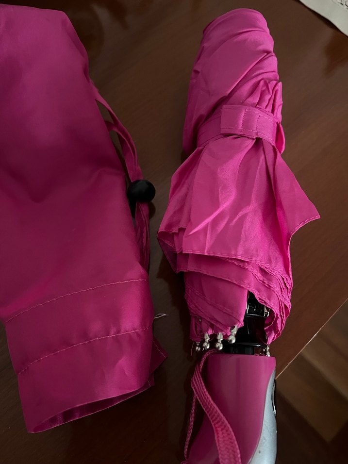 Parlak Pileli Pembe Kadın Şemsiye - Görsel 4