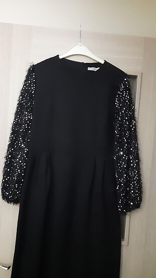 Siyah elbise - Görsel 3
