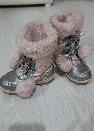 Kiz cocuk bot - Görsel 3