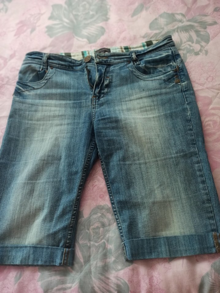 Kadın Mavi Rahat Kesim Kot Şort - Görsel 3