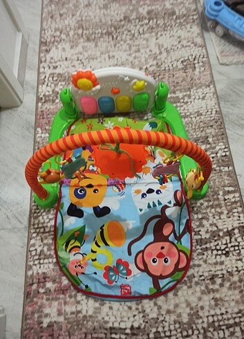 Beden Bebek oyun halısı