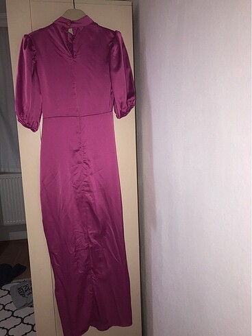 Saten elbise - Görsel 2