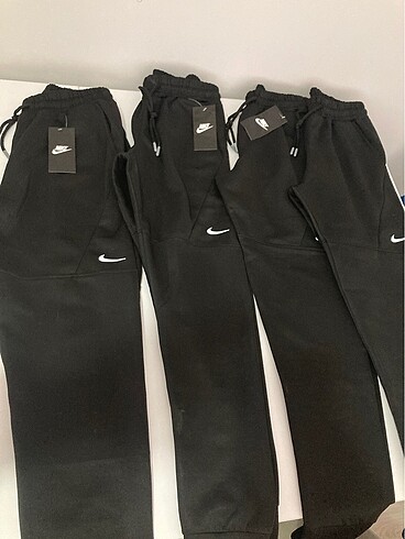 Nike İki adet eşofman