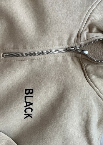l Beden Bej Yarım Fermuarlı Kadın Sweatshirt