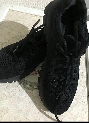 Skechers Ayakkabı