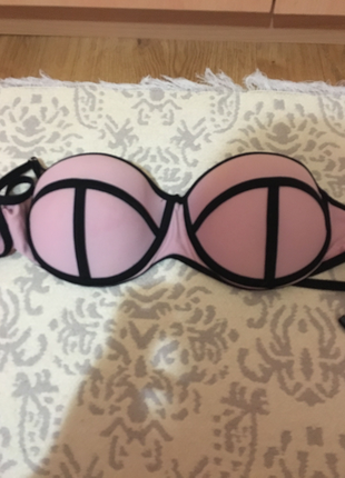 Pembe bikini üstü 