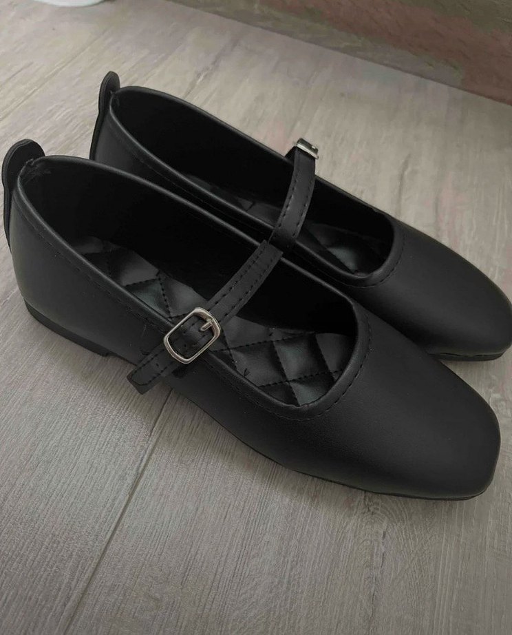 Siyah Tokalı Kadın Babet - Görsel 3