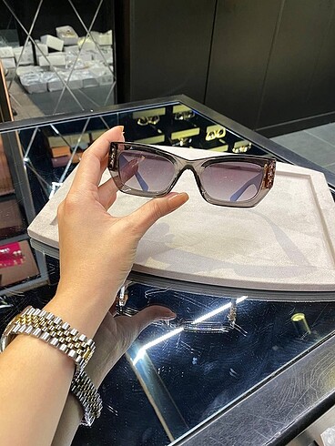 Miu Miu miu miu gözlük