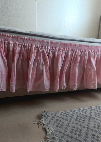 Taç Pembe Pastel Düz Yatak Örtüsü