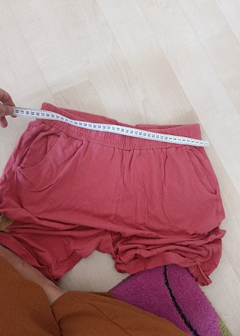 Düğmeli Pembe Rahat Kız Şortu - Görsel 3